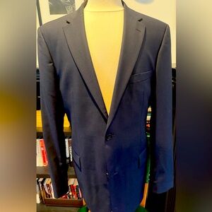 Hugo Boss Sport Coat. Black. Size 42 Long. 100% Wool. Excellent Condition.